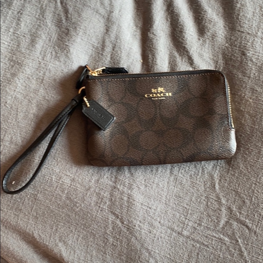 Authentic Coach Wrislet